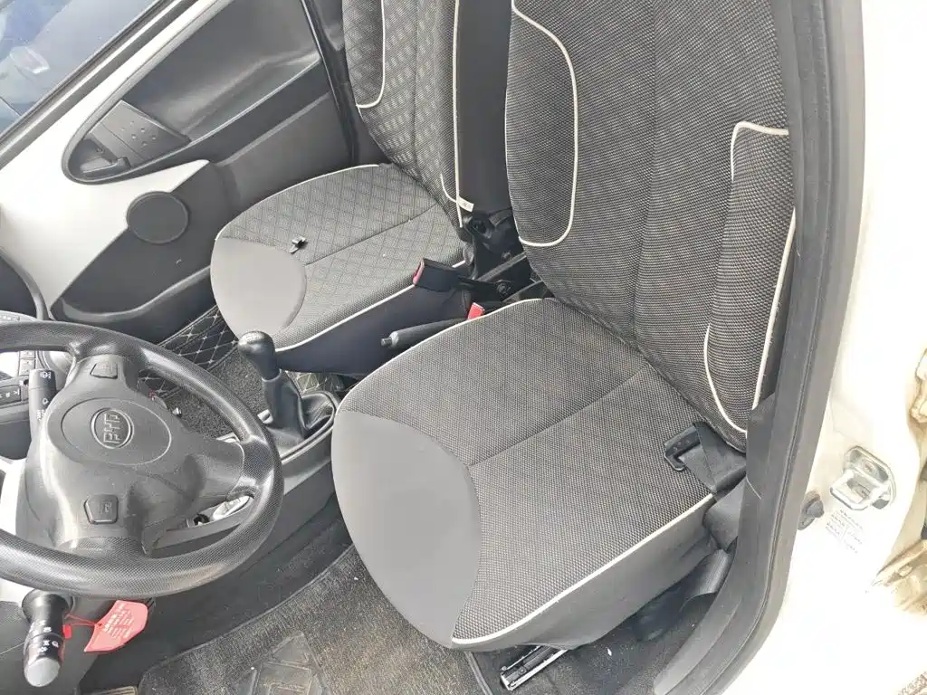 BYD F0 2017 2015 1.0L Yue Cool Model