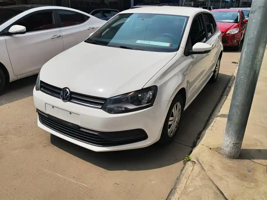 Volkswagen Polo 2016 1.4L Automatic Trend