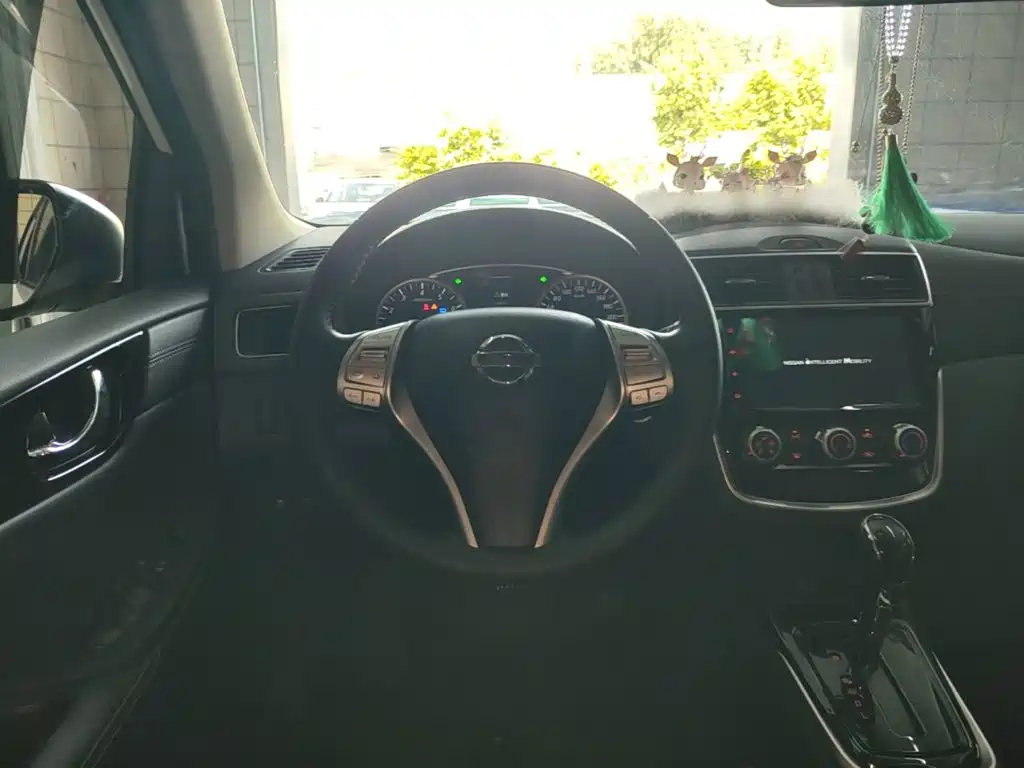 Nissan Tiida 2024 2024 1.6L CVT Smart Drive Edition
