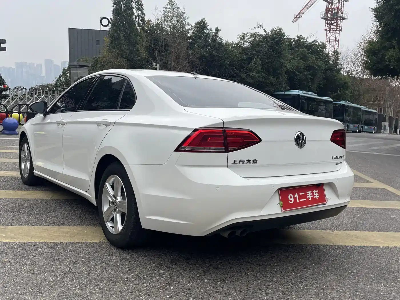 Volkswagen Lamando 2017 230TSI DSG Trend Edition фото 15