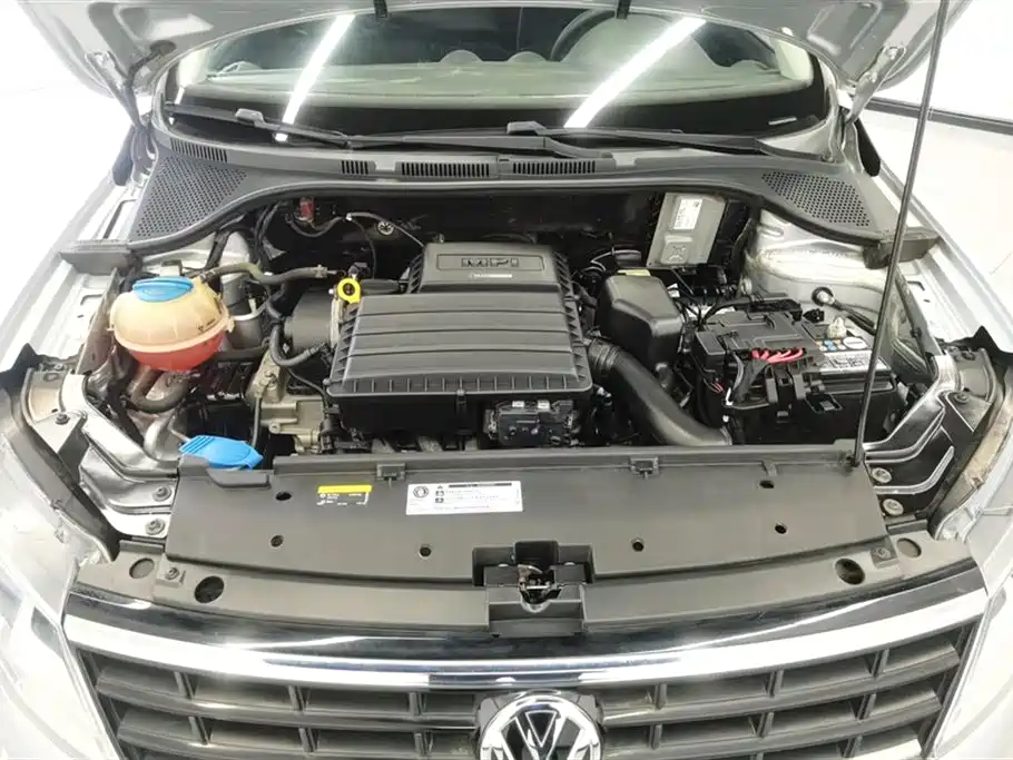 Volkswagen Jetta 2019 Dream Edition 1.5L Auto Fashion фото 10