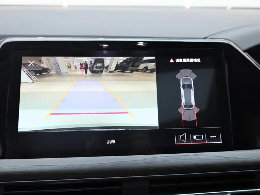 Audi Q6 2024 40 TFSI quattro Cloud View Yulin Package 7-seater фото 30