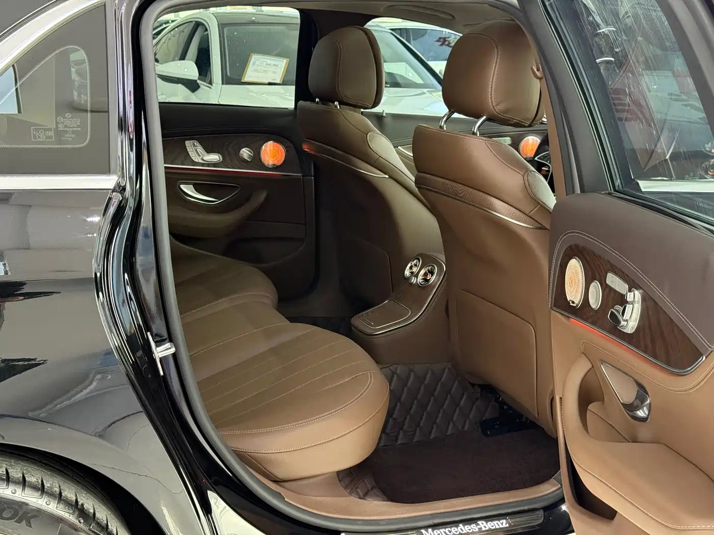 Mercedes-Benz E-Class 2021 E 300 L Luxury фото 18