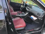 Фото 8 - Hongqi H5