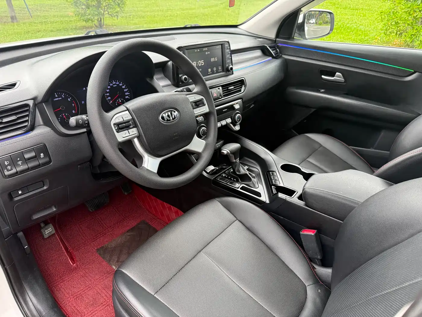 Kia KX7 2018 2017 2.0L Automatic 2WD GL 5-Seater