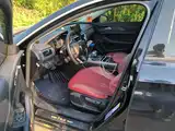 Фото 9 - Hongqi H5