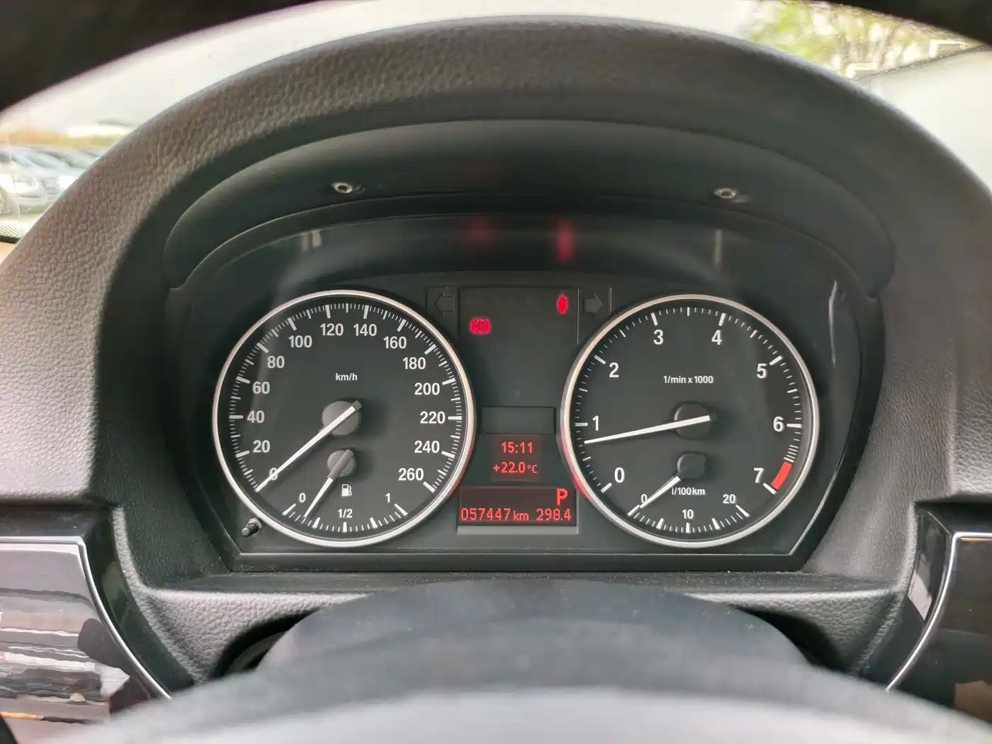 BMW 3 Series (Import) 2012 318i Leading фото 5