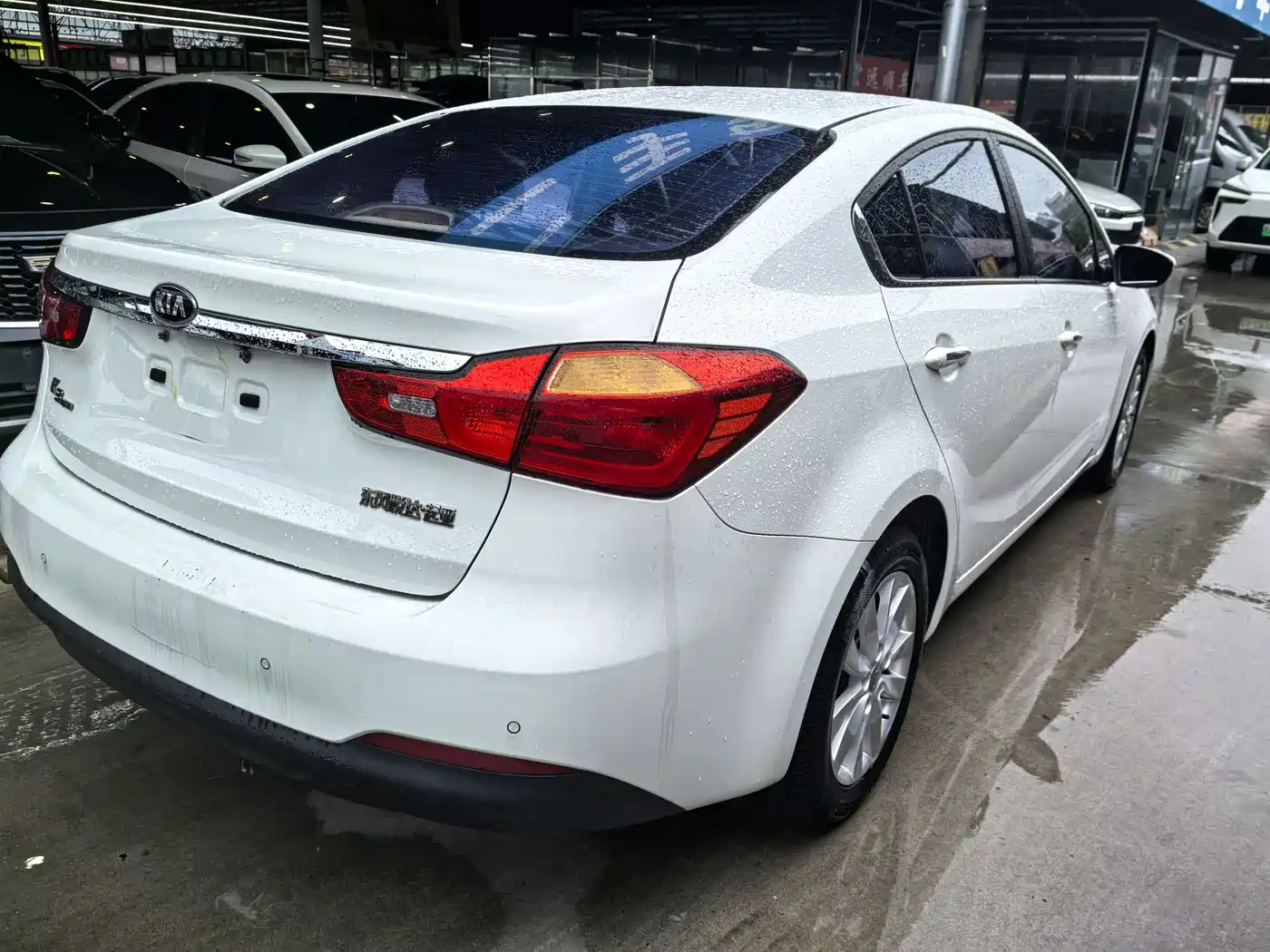 Kia K3 2013 2013 1.6L Automatic GLS