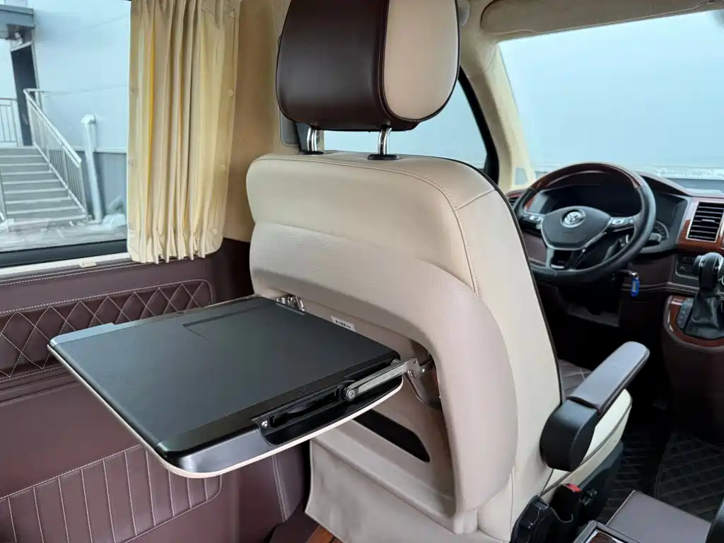 Volkswagen Caravelle 2019 2019 2.0TSI 4WD Luxury 7-seater