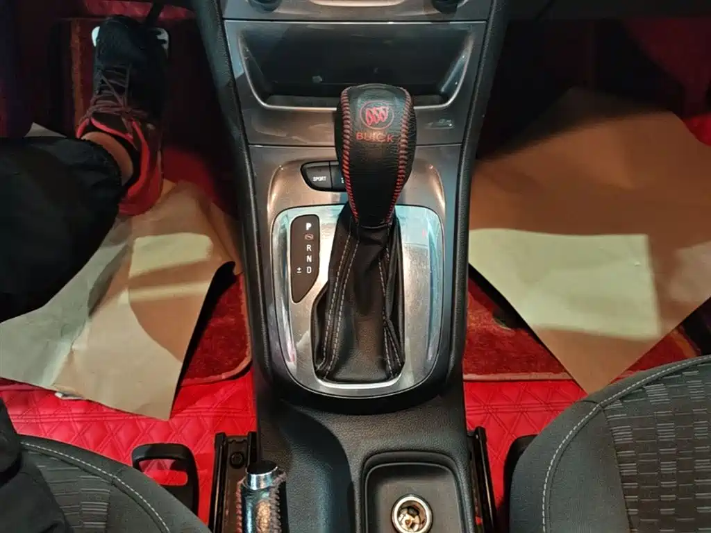 Buick Verano 2016 Hatchback 15S Auto Progressive фото 10