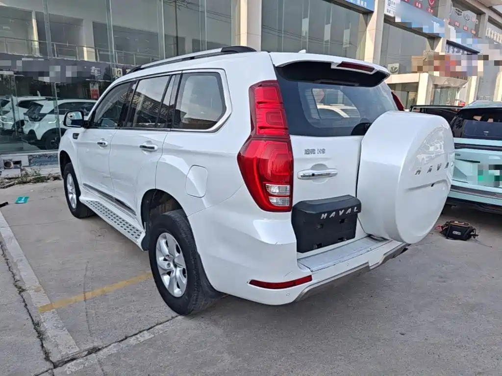 Photo 5 - Haval H9