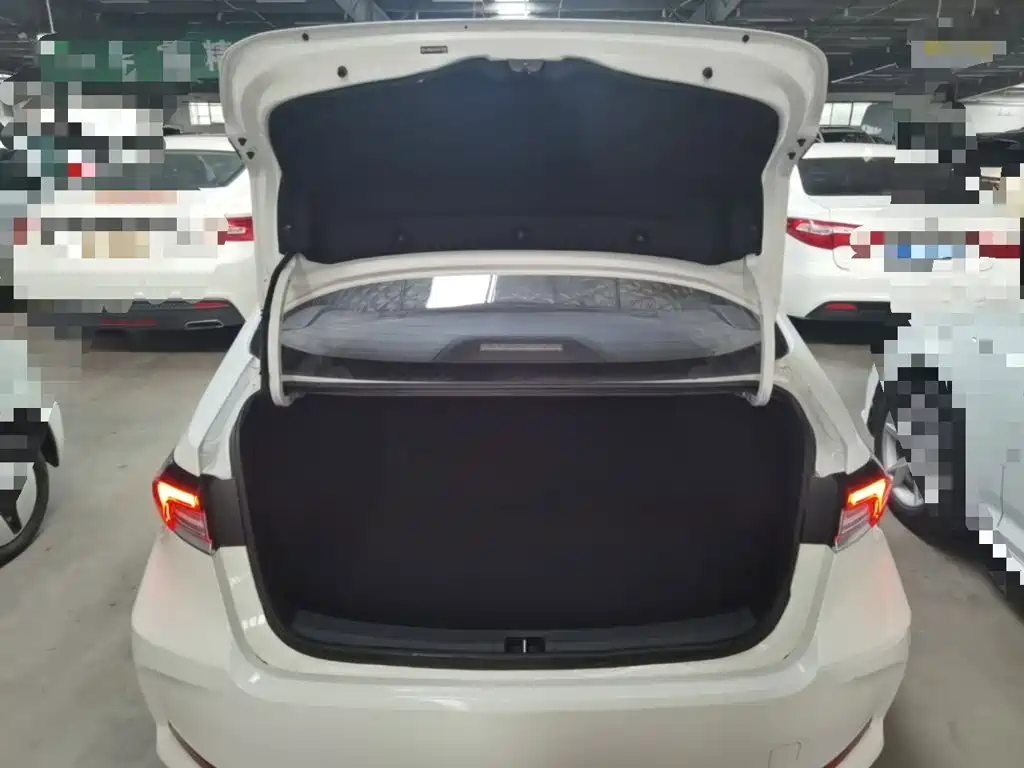 Toyota Corolla 2024 2023 1.8L Smart Hybrid Dual Engine Elite Edition