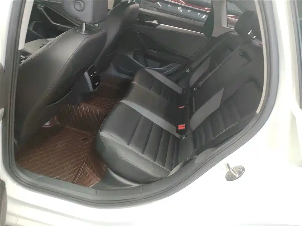 Volkswagen Sagitar 2020 280TSI DSG Comfort China VI фото 14