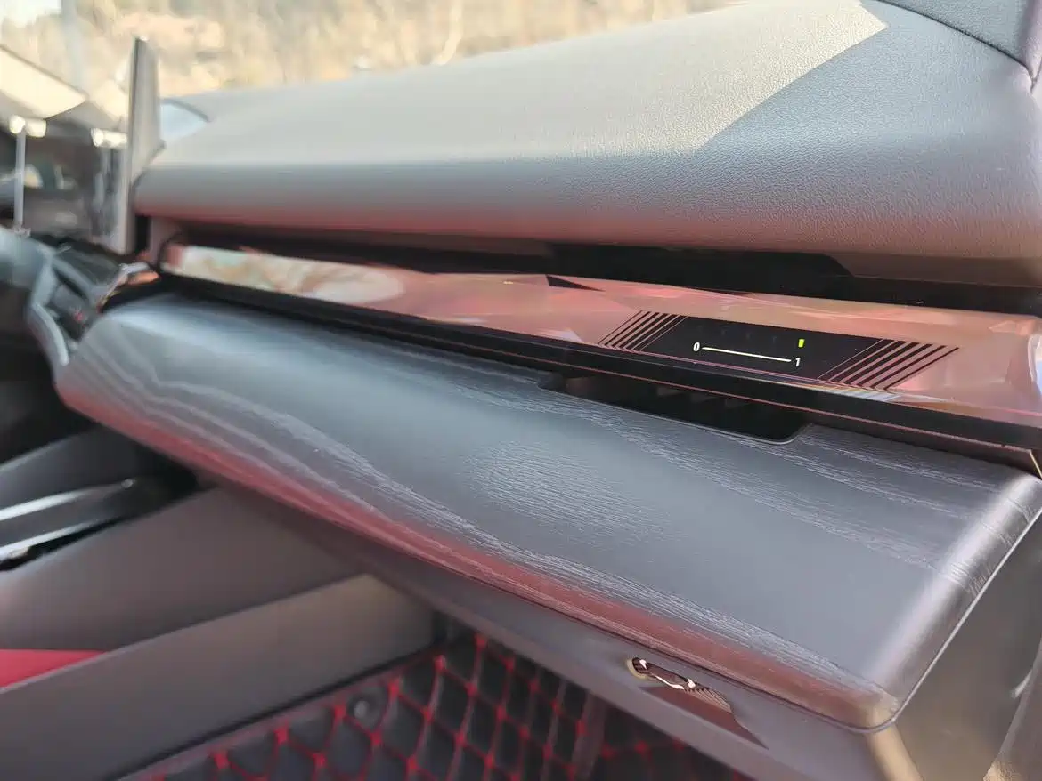 BMW 5 Series 2024 530Li Leading Model Luxury Package фото 16