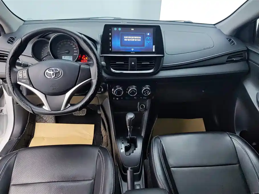 Toyota Vios 2022 1.5L 20th Anniversary Edition фото 12