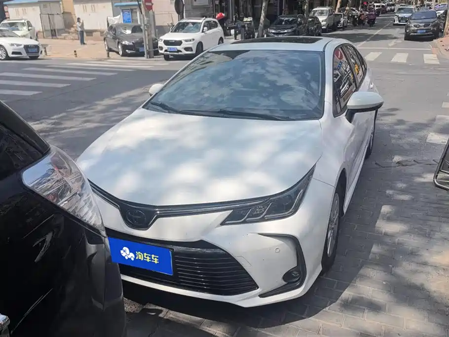Toyota Corolla 2019 1.2T S-CVT GL-i Elite Edition фото 2