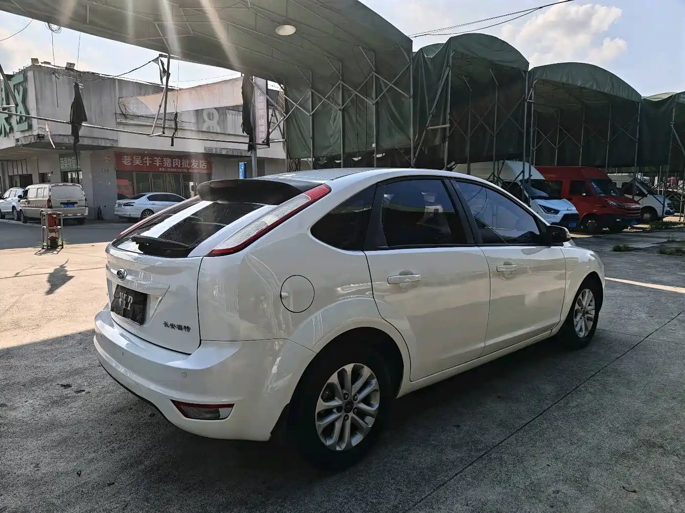 Фото 7 - Ford Focus