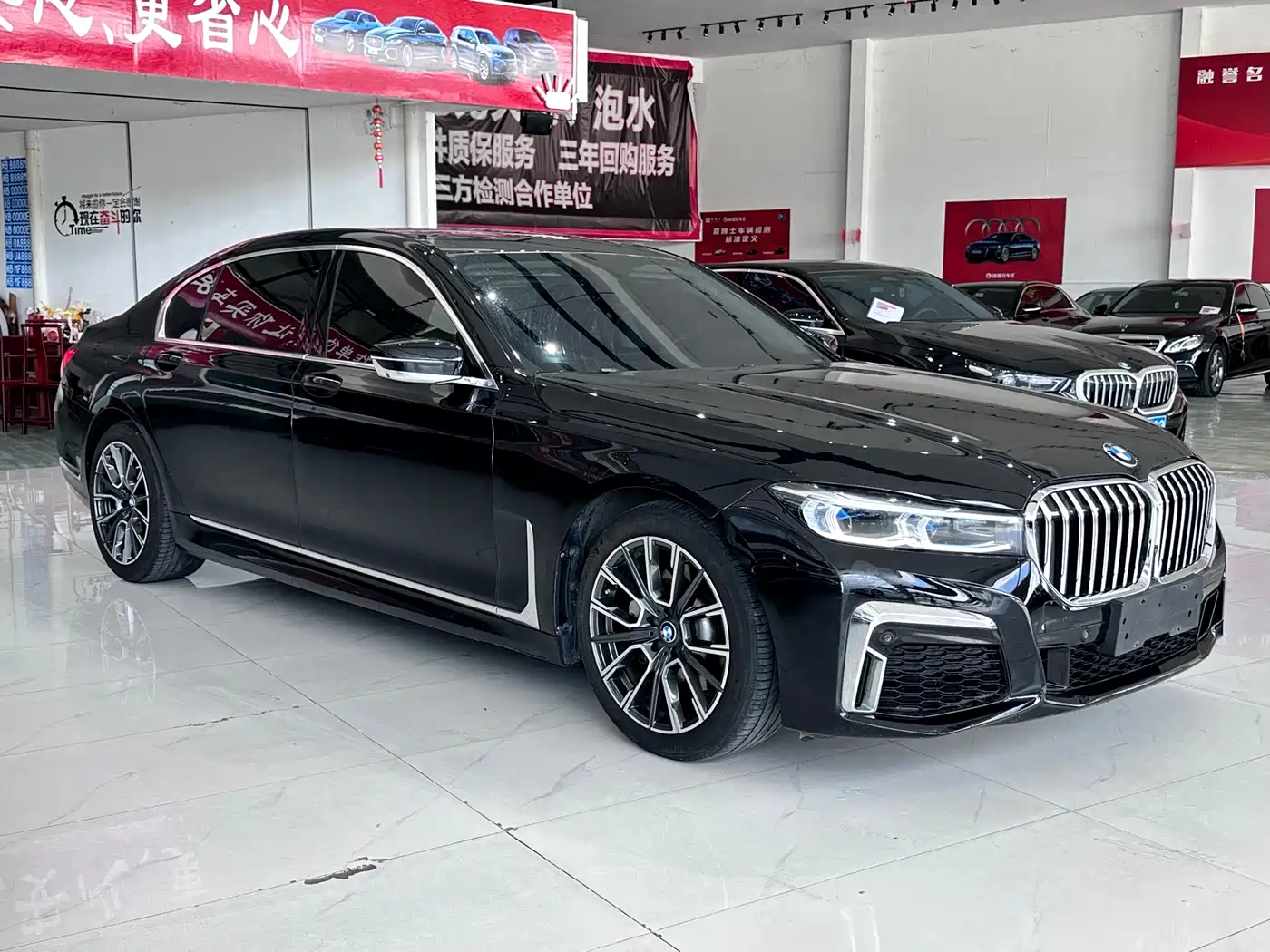BMW 7 Series 2018 730Li Premium Type M Sport Package фото 3