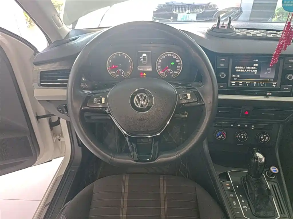 Volkswagen Lavida 2018 Hatchback 280TSI DSG Comfort Edition China V фото 11