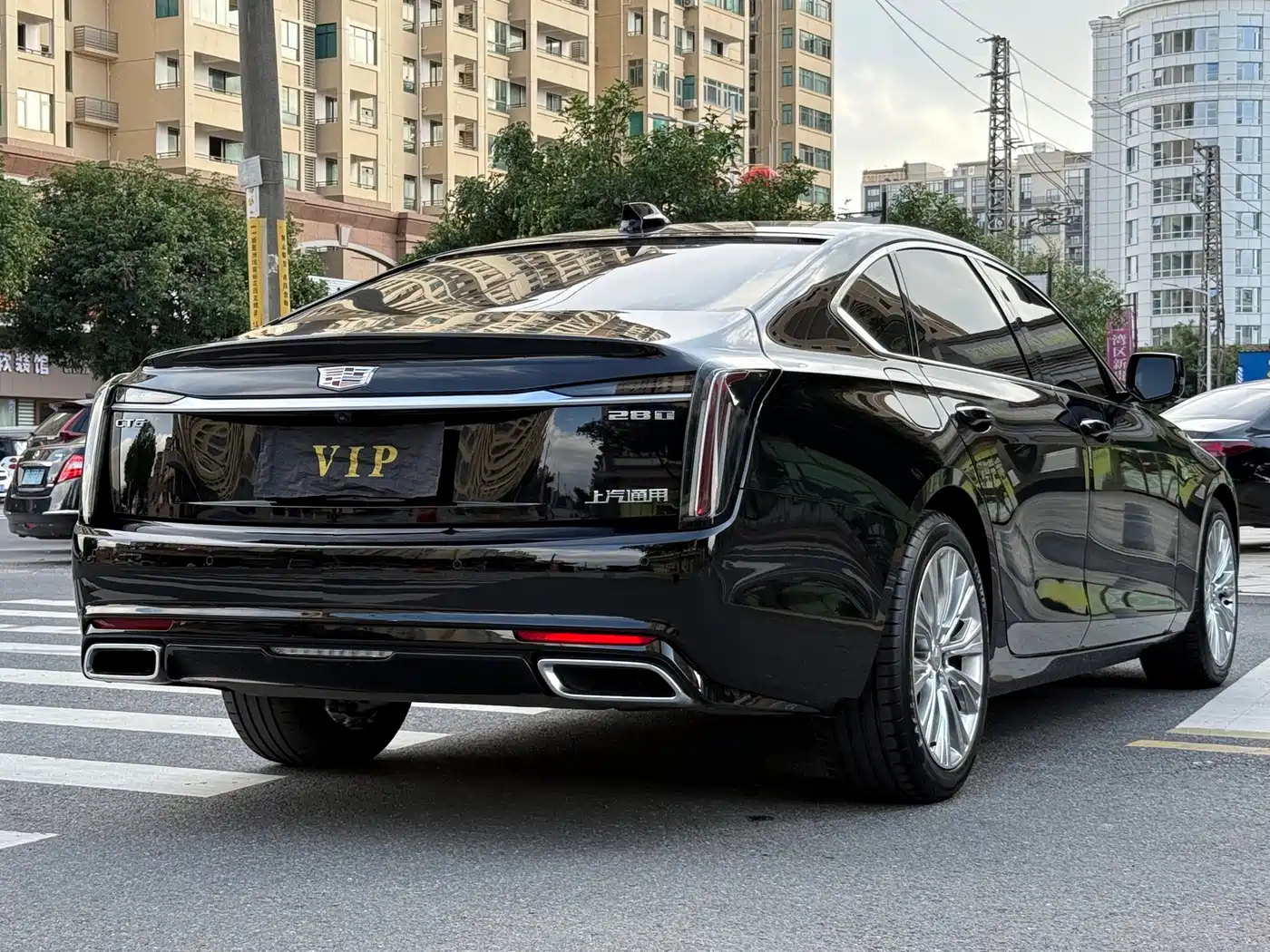 CADILLAC CT6