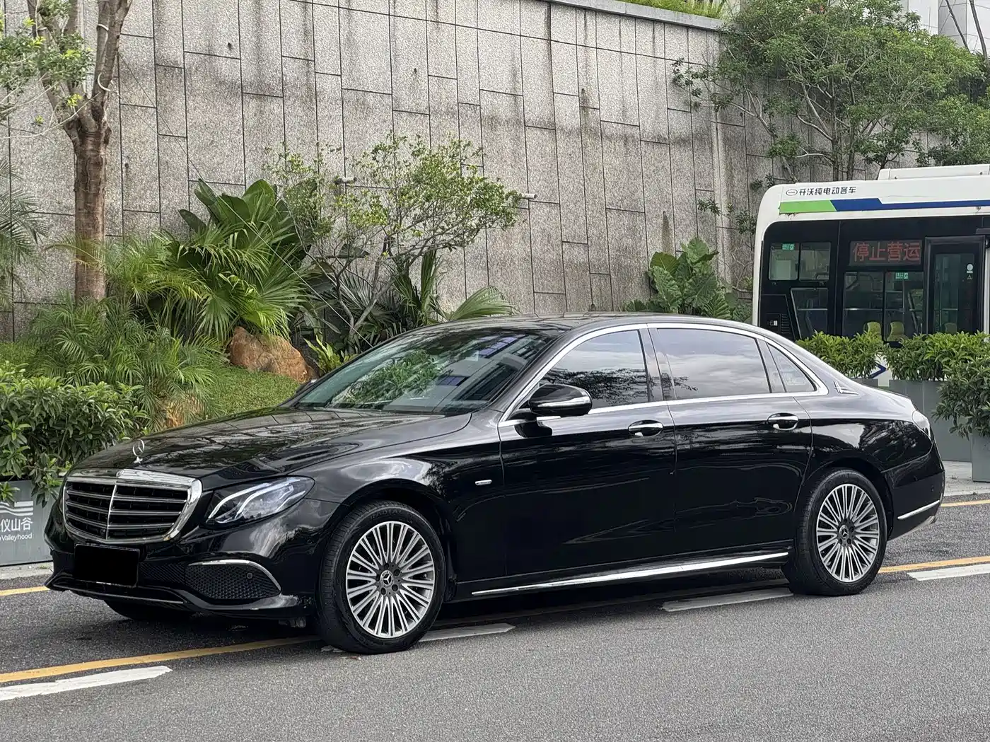 Mercedes-Benz E-Class 2020 Facelift E 300 L Sport Exclusive