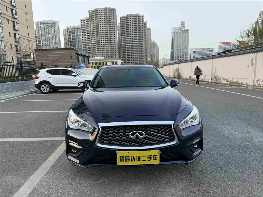 Infiniti Q50L 2020 2018 2.0T Comfort (China VI)