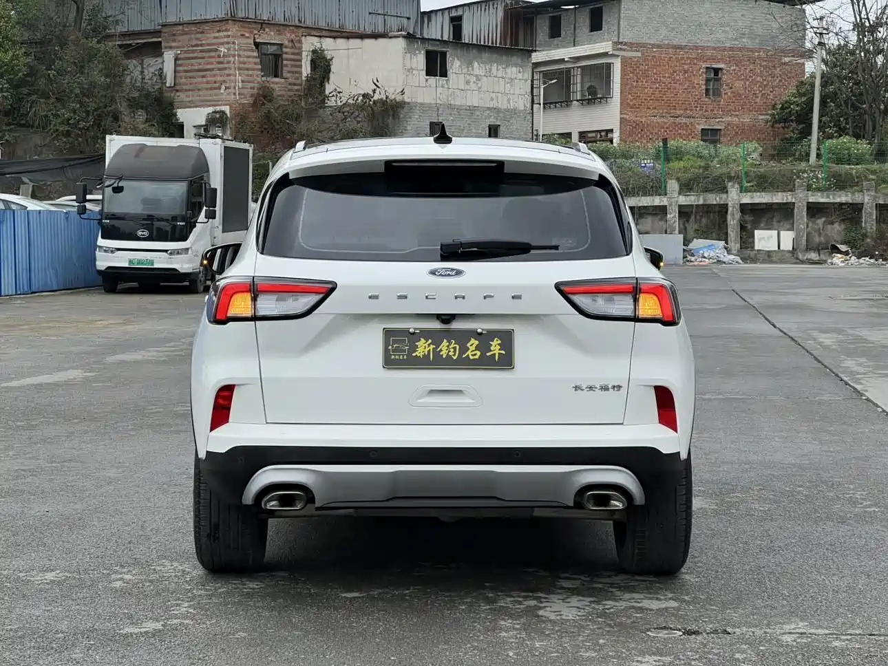 Ford Escape 2023 2024 Model EcoBoost 245 2WD Premium Edition
