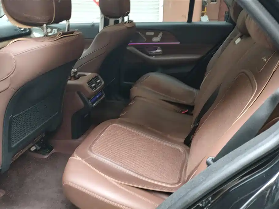 Mercedes-Benz GLE 2024 GLE 450 4MATIC Fashion фото 11