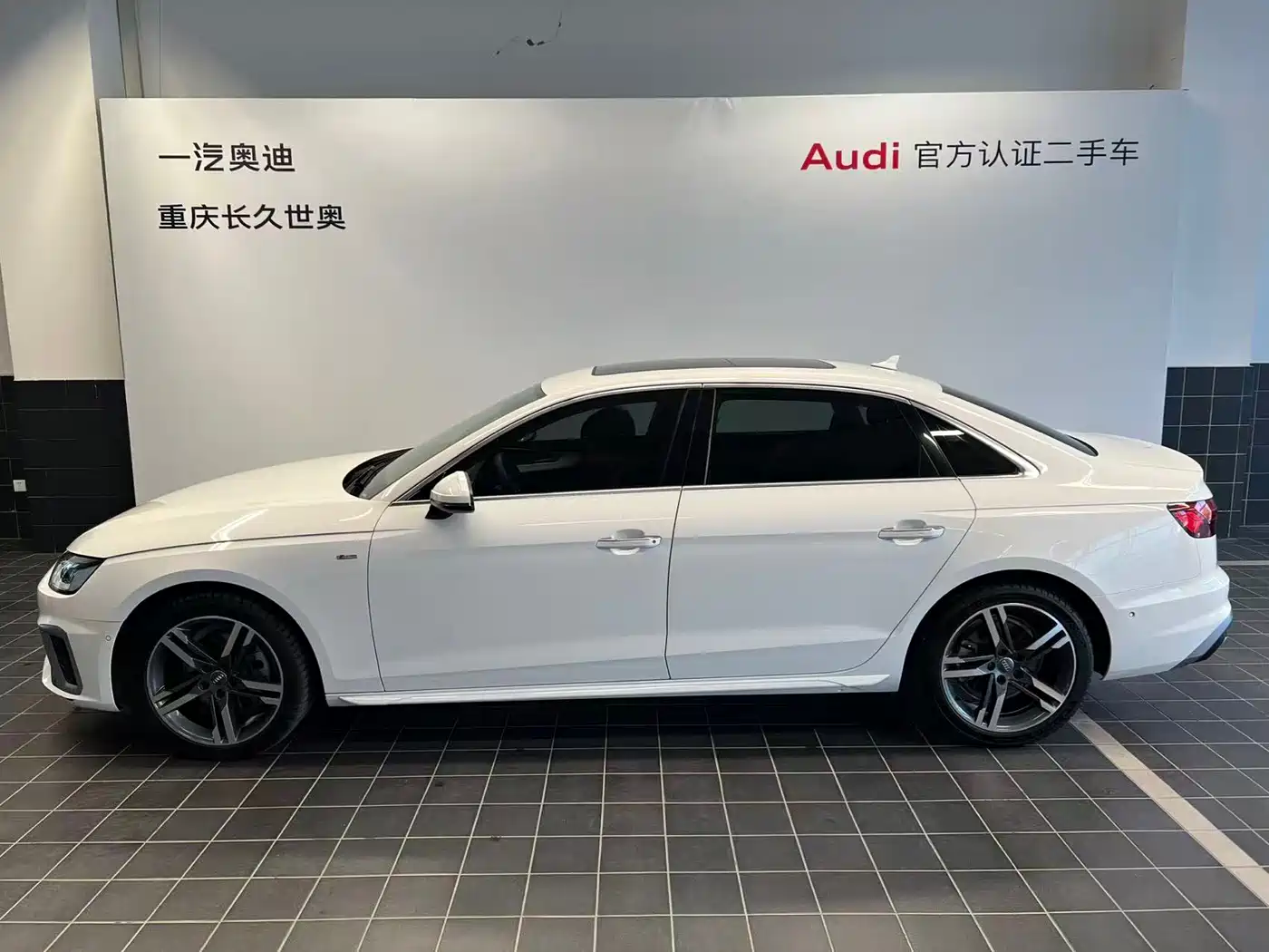 Audi A4L 2020 40 TFSI Luxury Dynamic фото 4