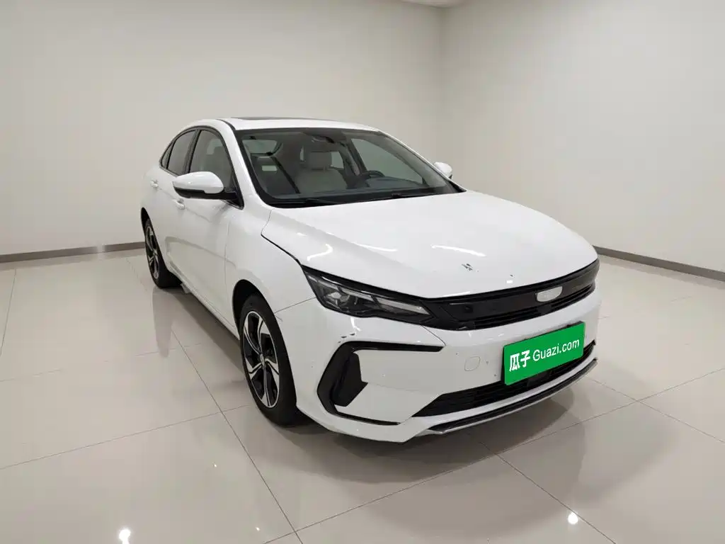 Geely Emgrand L HiP 2025 2024 Model Soaring Dragon Edition 1.5TD-DHT Pro 100KM Excellence Type