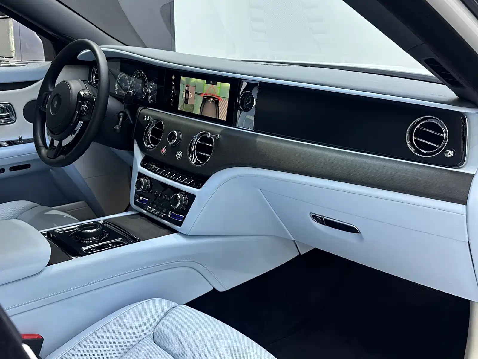 Фото 22 - Rolls-Royce Ghost
