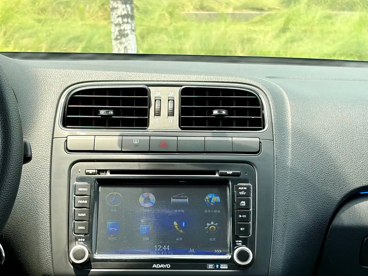 Volkswagen Polo 2014 2013 1.4L Manual Trend Edition