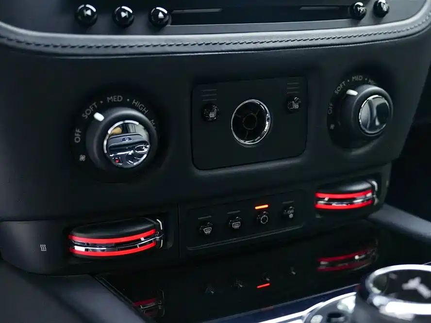 Rolls-Royce Wraith 2017 2018 6.6T Standard