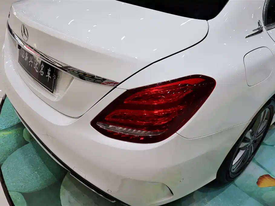 Mercedes-Benz C-Class 2018 C 200 L Sport Edition фото 20