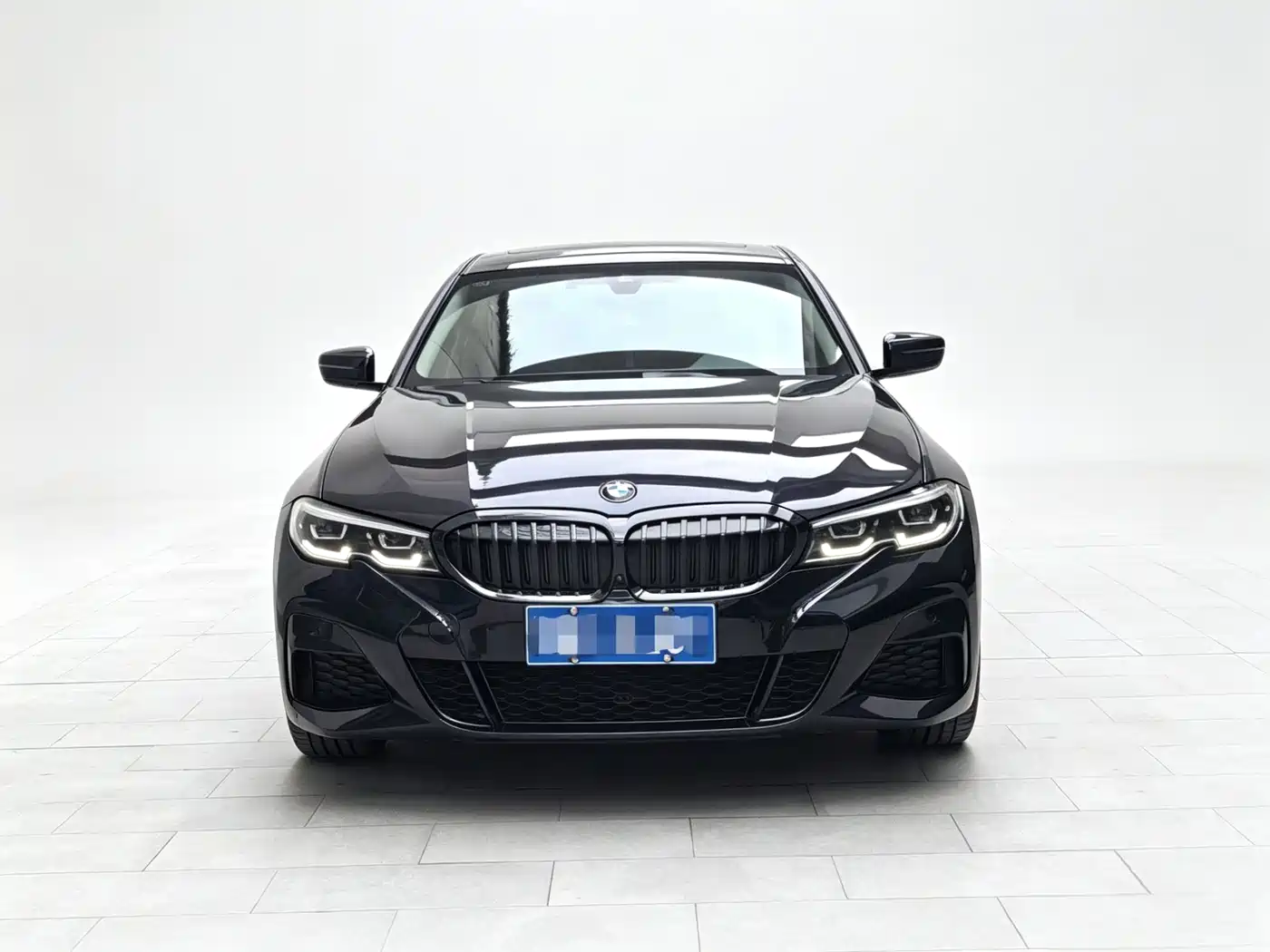 BMW 3 Series 2021 325Li M Sport Night Edition фото 2