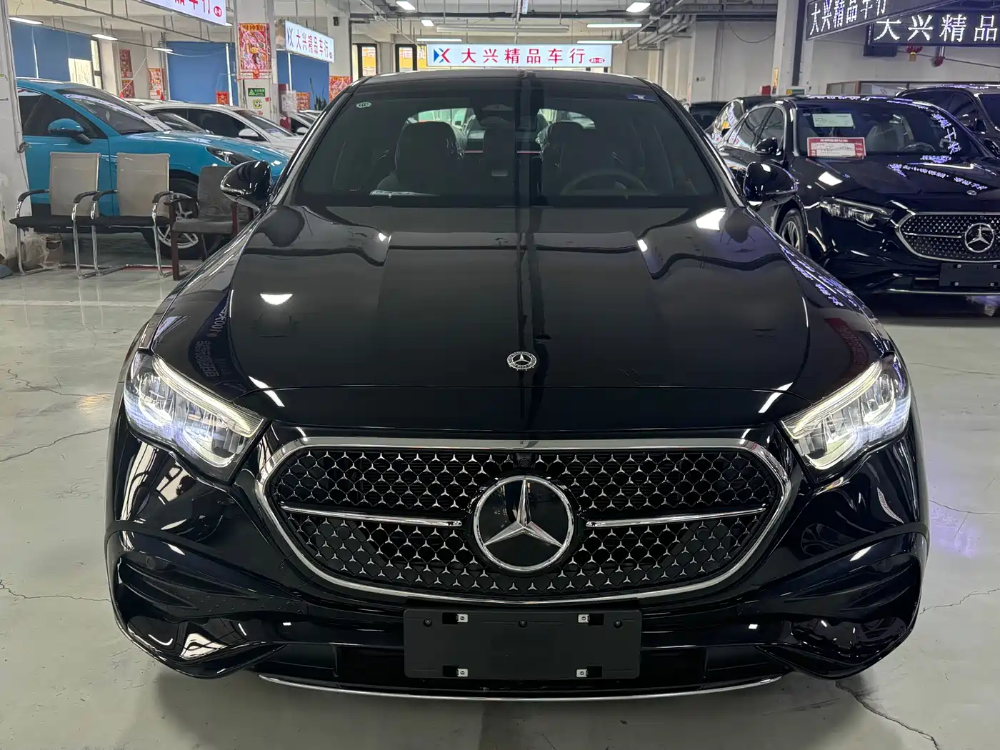 MERCEDES-BENZ E-CLASS