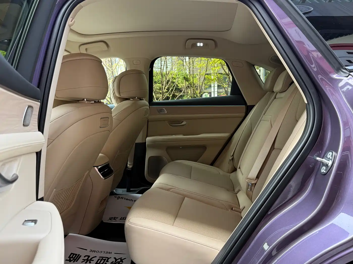 AITO Wenjie AITO M5 2025 Extended Range Ultra AWD фото 9