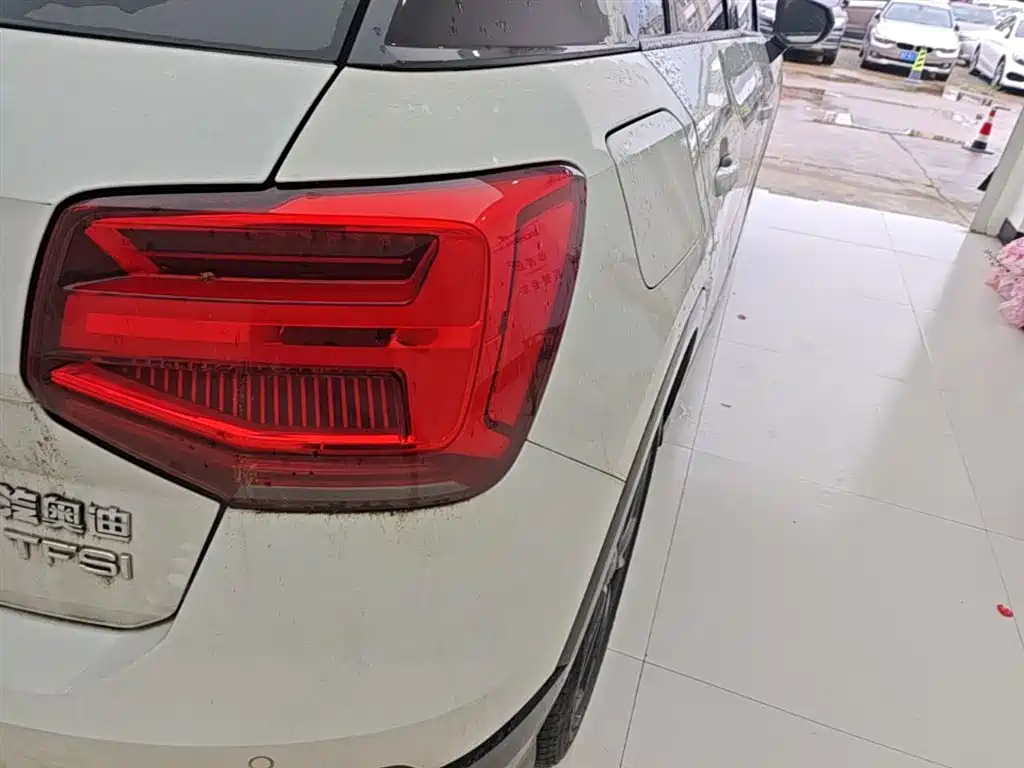 Audi Q2L 2018 35 TFSI Launch Exclusive Edition China VI фото 8