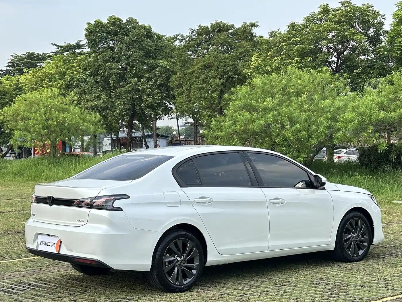 Peugeot 408 2024 2022 1.6T Progressive Edition