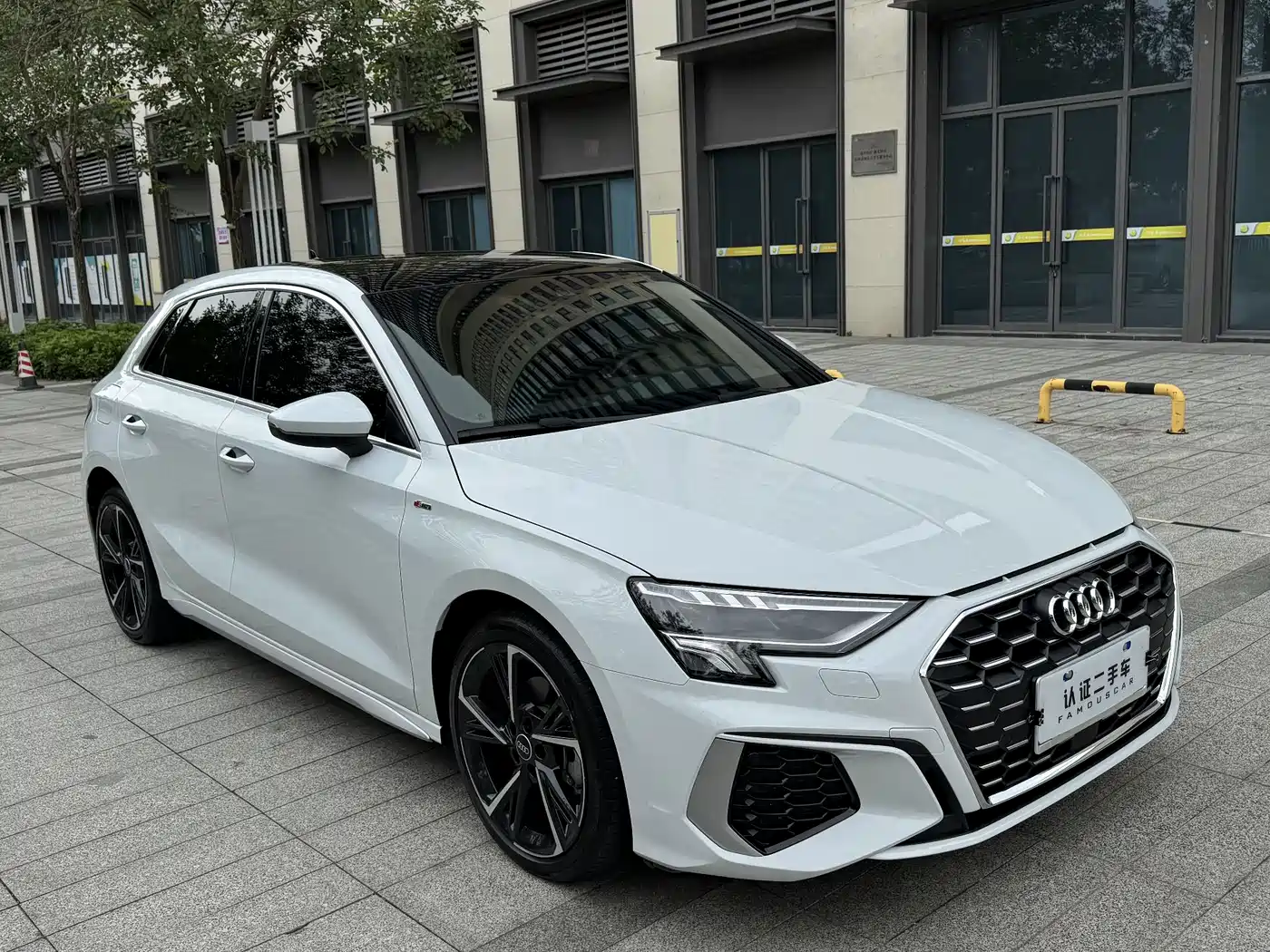 Audi A3 2024 Model Sportback 35 TFSI Fashion Sport фото 2