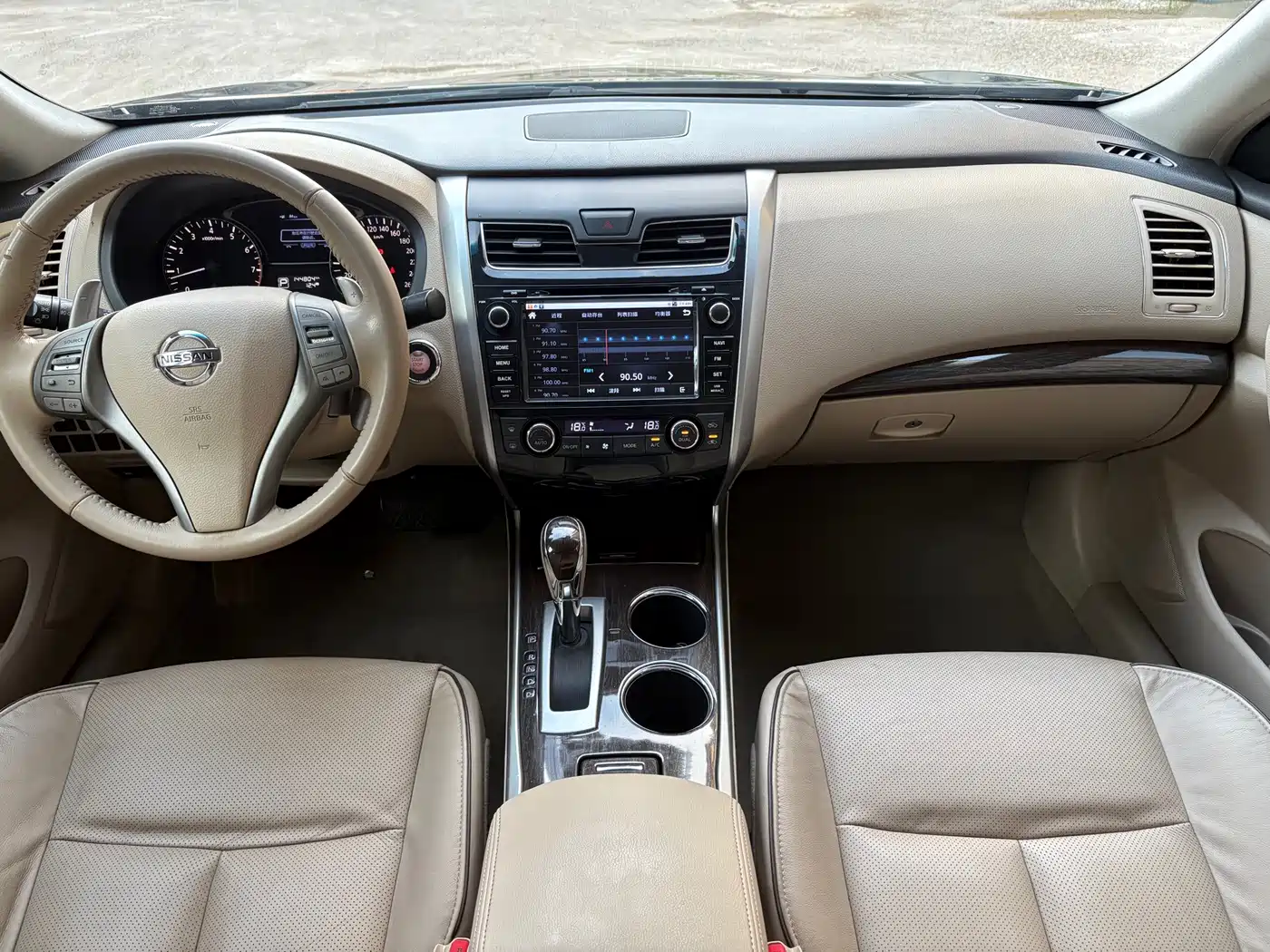 Photo 8 - Nissan Teana