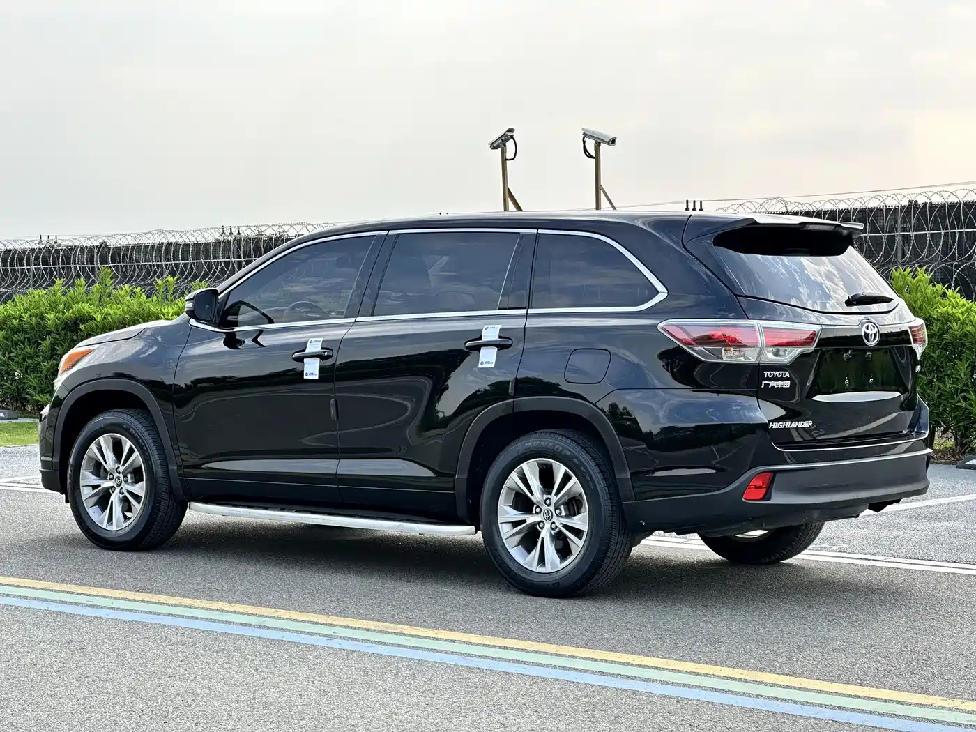 Toyota Highlander 2017 2.0T 2WD Elite 7-Seater фото 7
