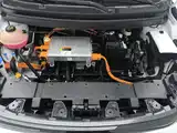 Фото 10 - Geely Geometry E Firefly