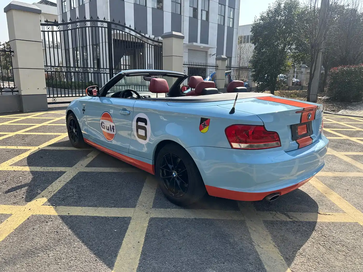 BMW 1 Series (Import) 2011 120i Convertible фото 7