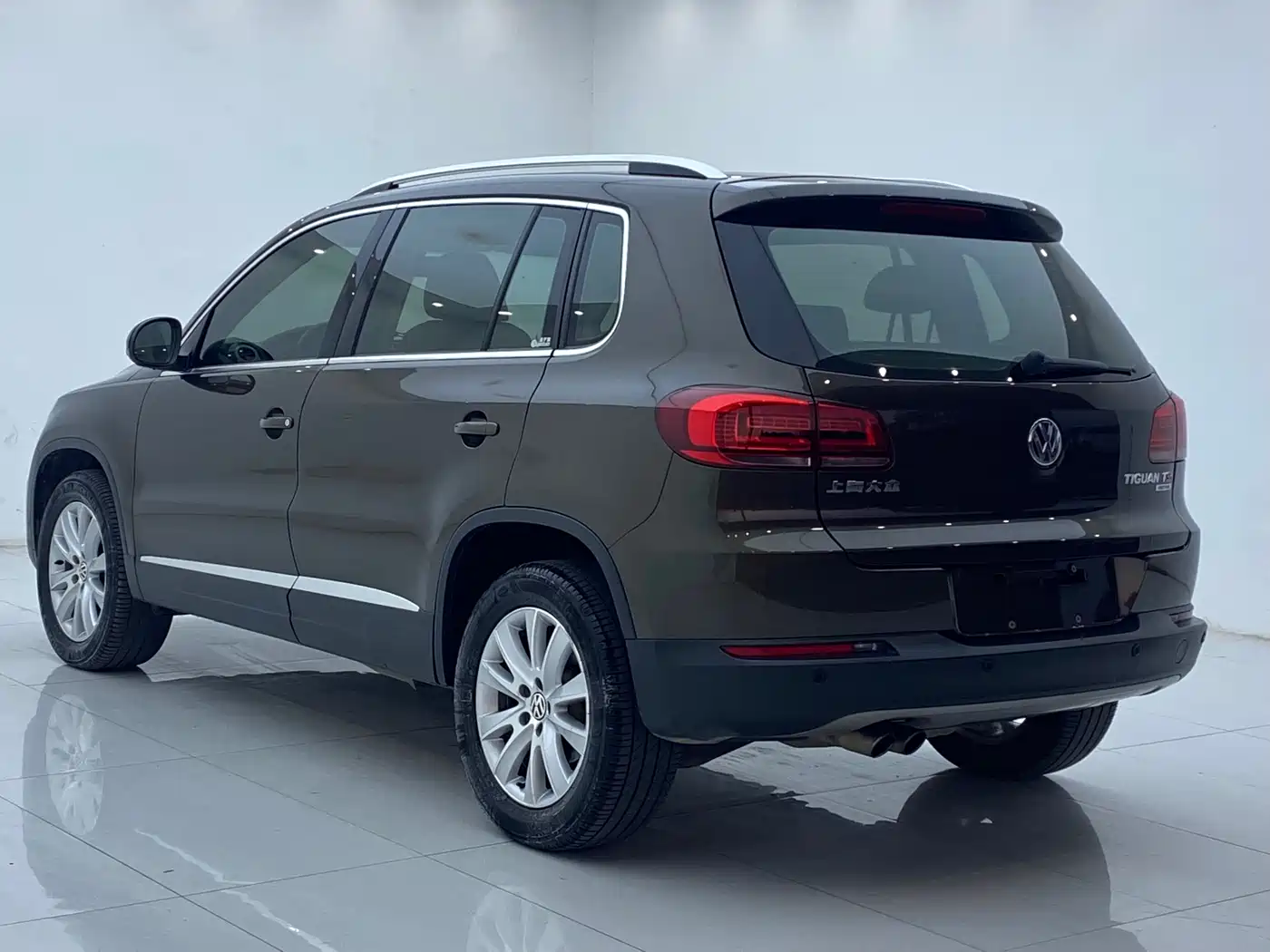 Volkswagen Tiguan 2013 1.8TSI Auto 4WD Luxury фото 4