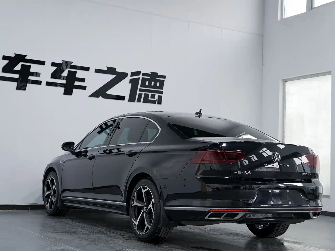 Volkswagen Magotan 2023 Model 2 Million Commemorative Edition 380TSI DSG Flagship фото 27