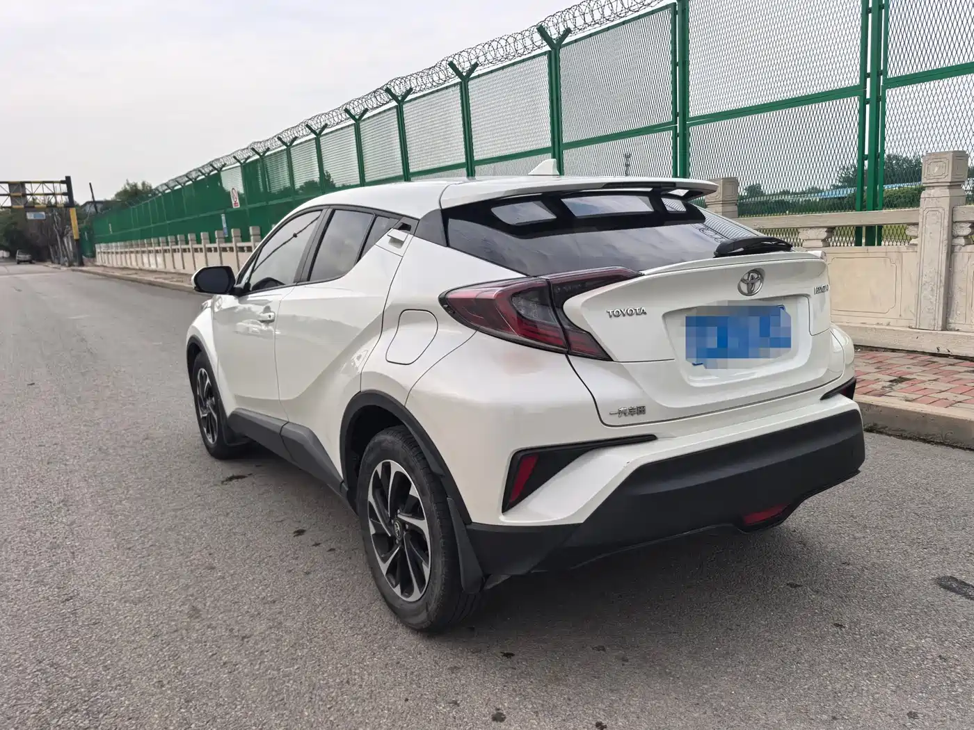 Toyota IZOA 2020 2.0L Yi Chi Edition фото 4
