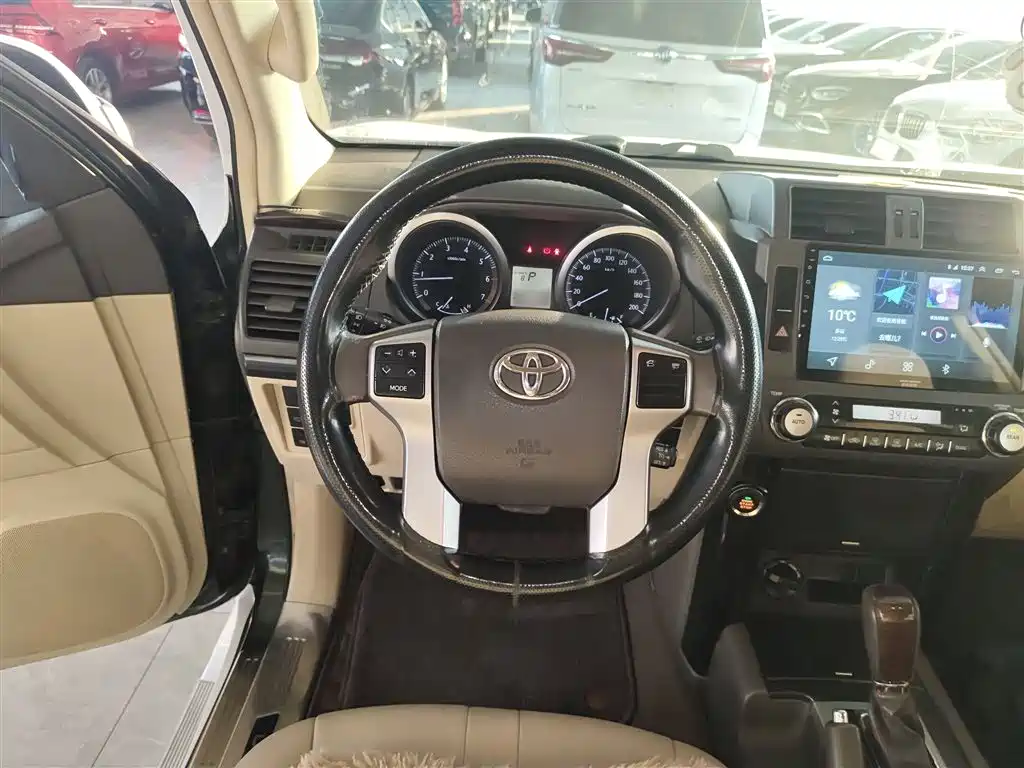 Toyota Prado (Import) 2014 2.7L Automatic Luxury фото 11