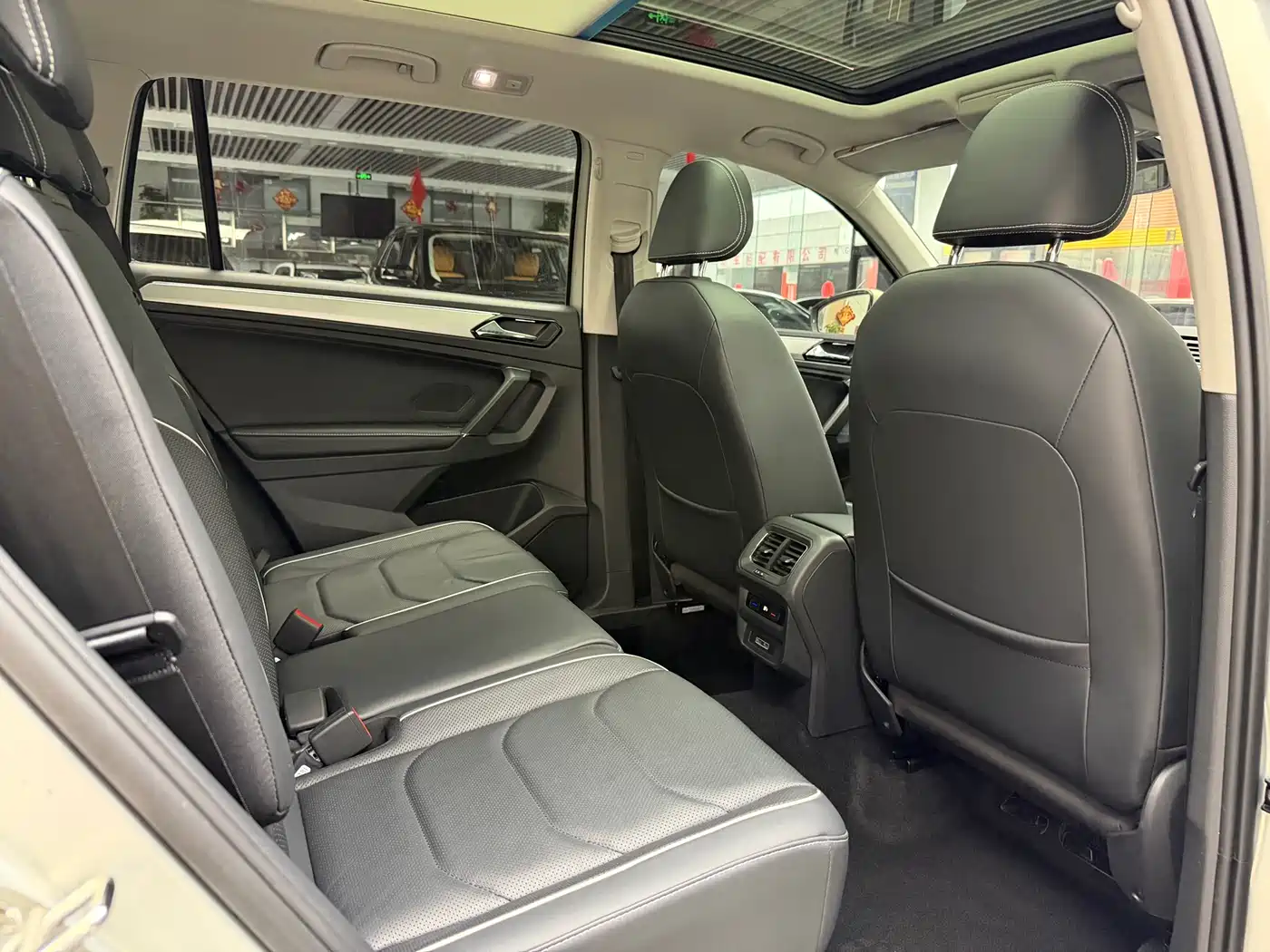 Volkswagen Tiguan L 2018 330TSI Automatic 2WD Flagship Edition фото 18