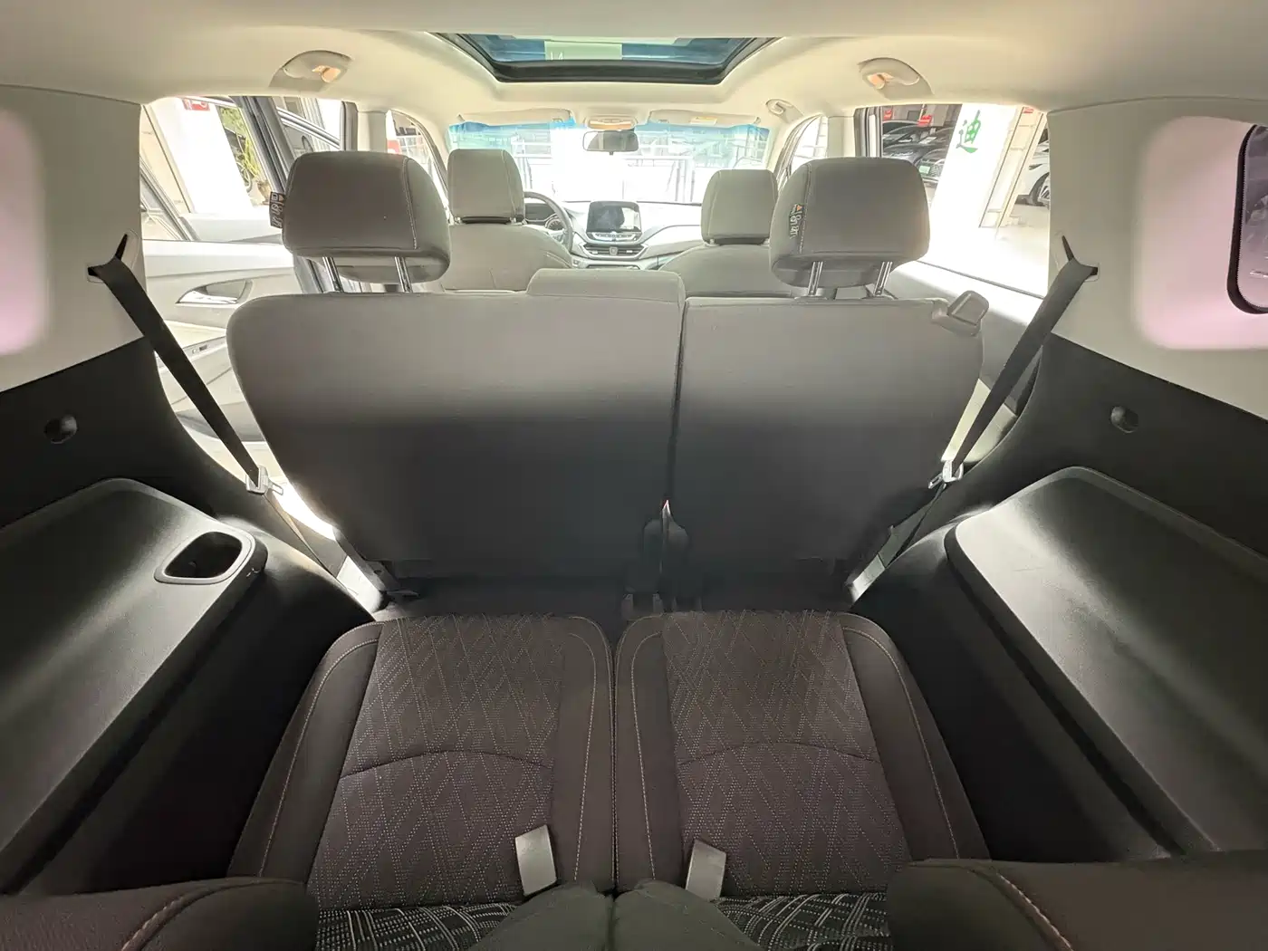 Chevrolet Volando 2018 530T Auto Sport Edition (5+2 seater) China V фото 11